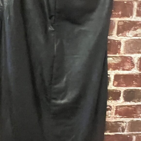 NWT Vintage Gianni Versace Couture Black & Gold Asymmetric Silk Gown - Picture 3 of 16